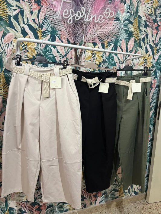 Pantaloni ballon con cintura